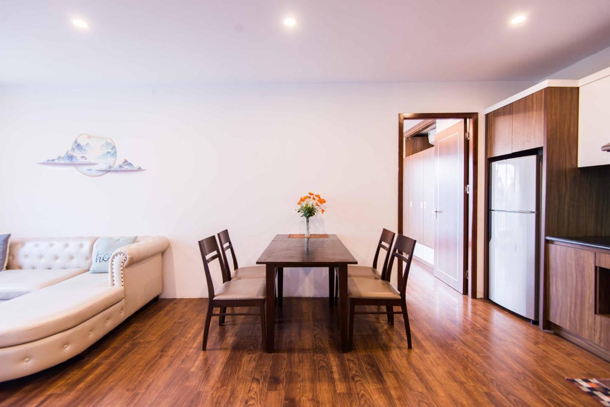 Luxe Paradise Residence Lac Long Quan 河内 外观 照片